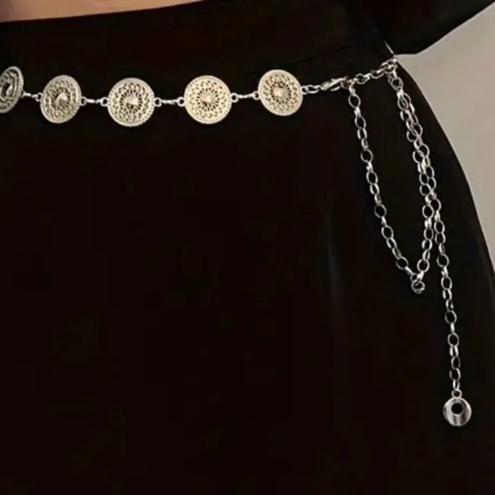 Silver Tone Chain Medallion 44
